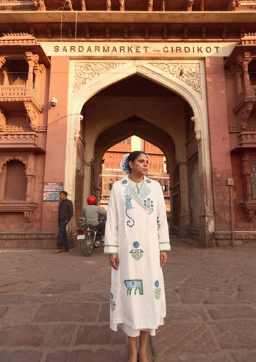 The Raw India Palace coat jodhpur mix print jacket featuring vibrant, traditional-inspired patterns and a stylish, tailored fit.