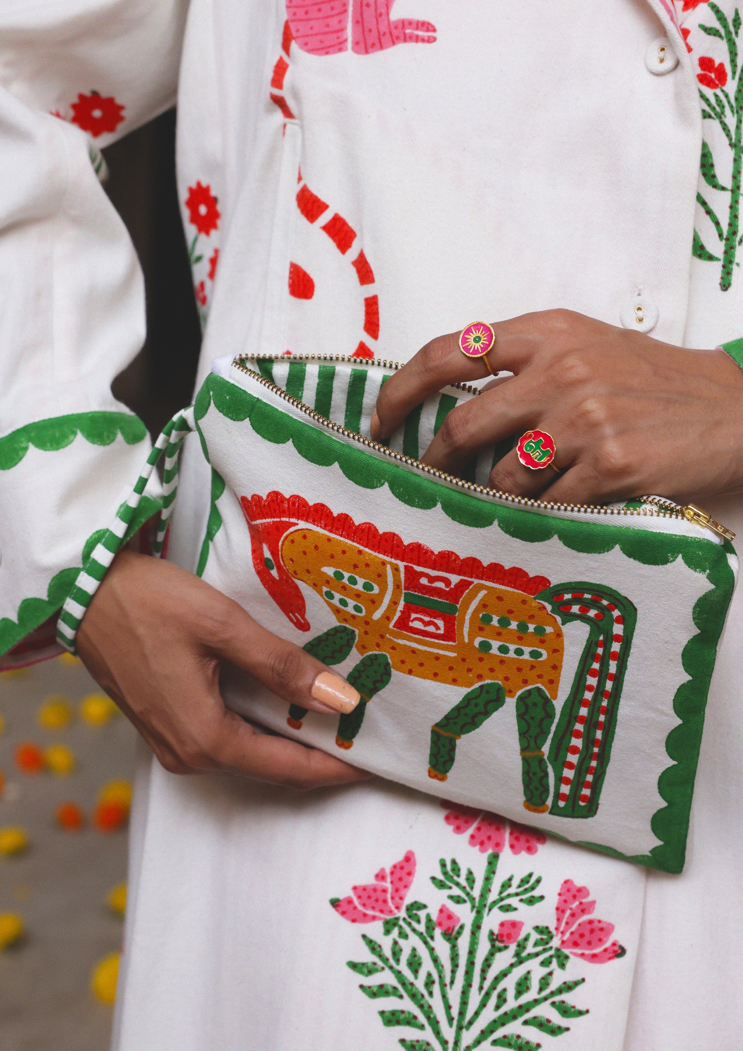 MAKEUP POUCH HORSE BLOCK PRINT