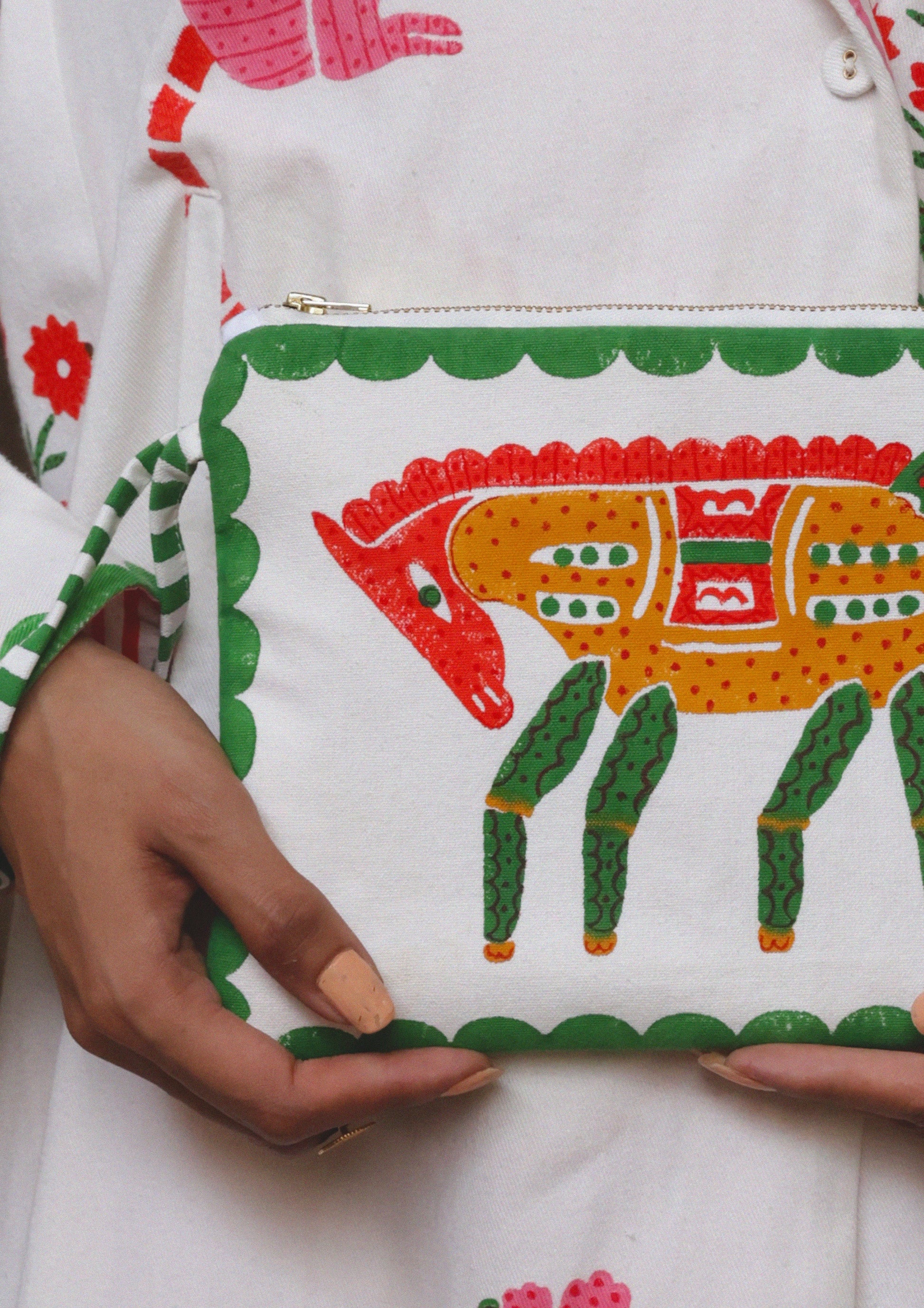 MAKEUP POUCH HORSE BLOCK PRINT