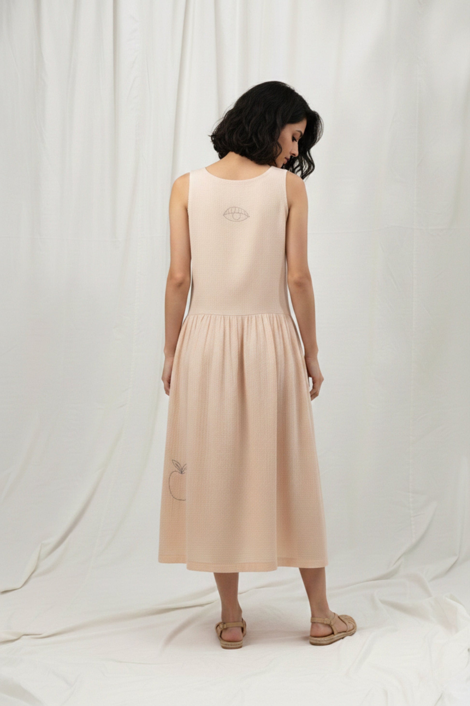 Doodlage Susan drop waist dress with a relaxed fit, featuring a stylish design and soft fabric, ideal for casual wear.