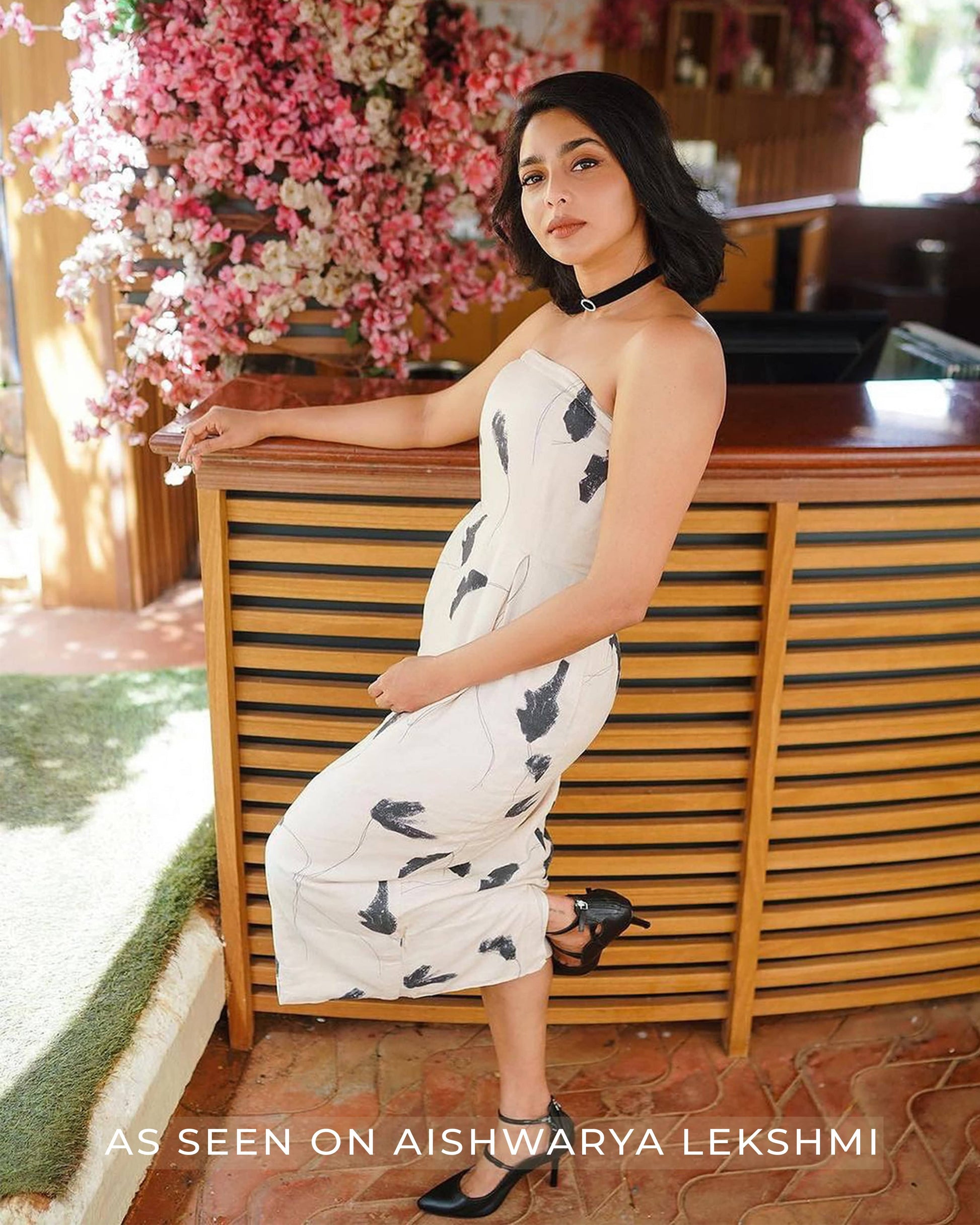 Doodlage Denise printed dress featuring vibrant floral patterns and lightweight fabric, designed for a stylish, casual look.