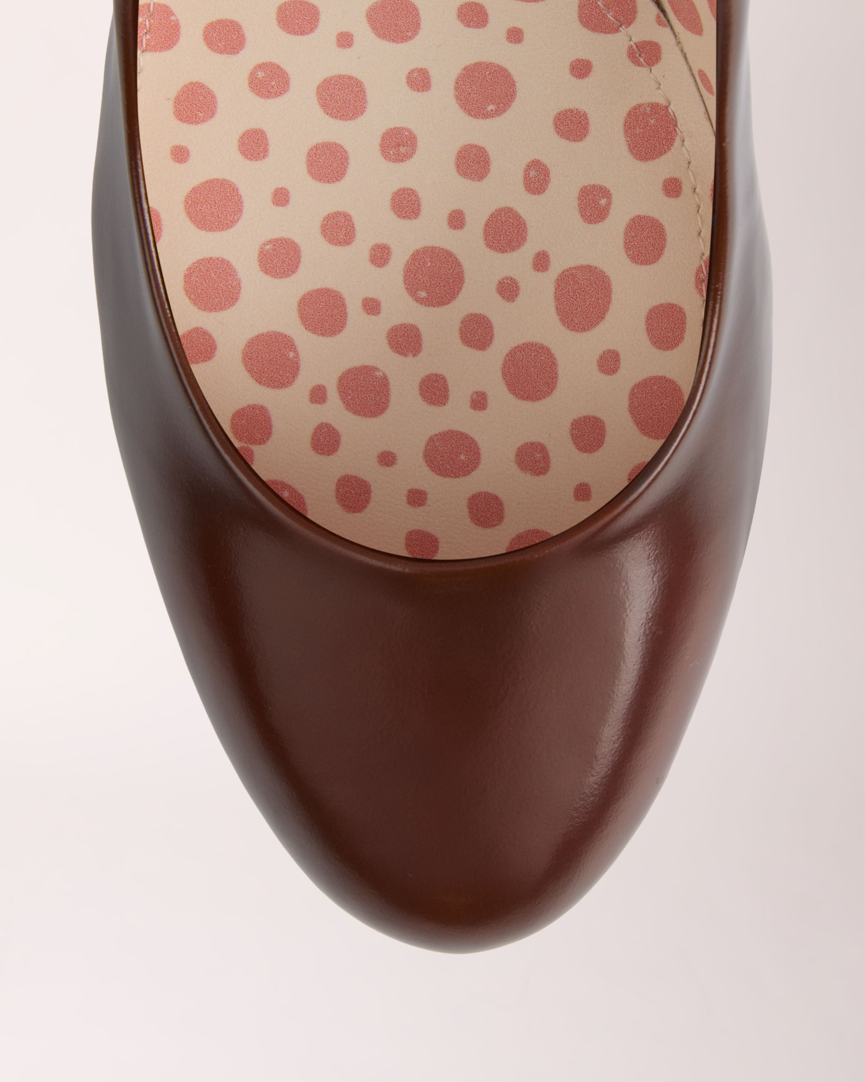Classic Cheeletto Pump | Smooth | Irish Coffee