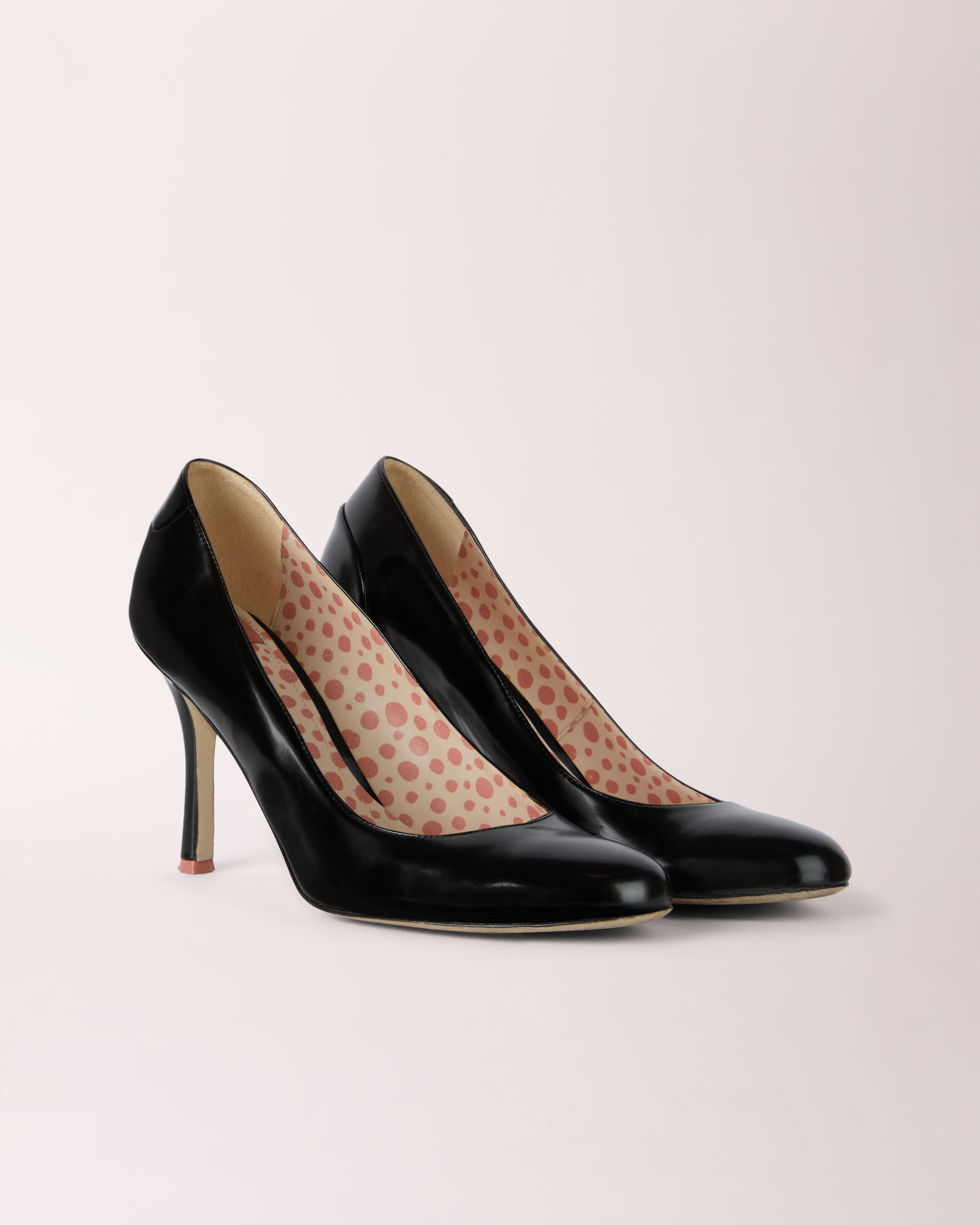 Classic Cheeletto Pump | Matte | Black