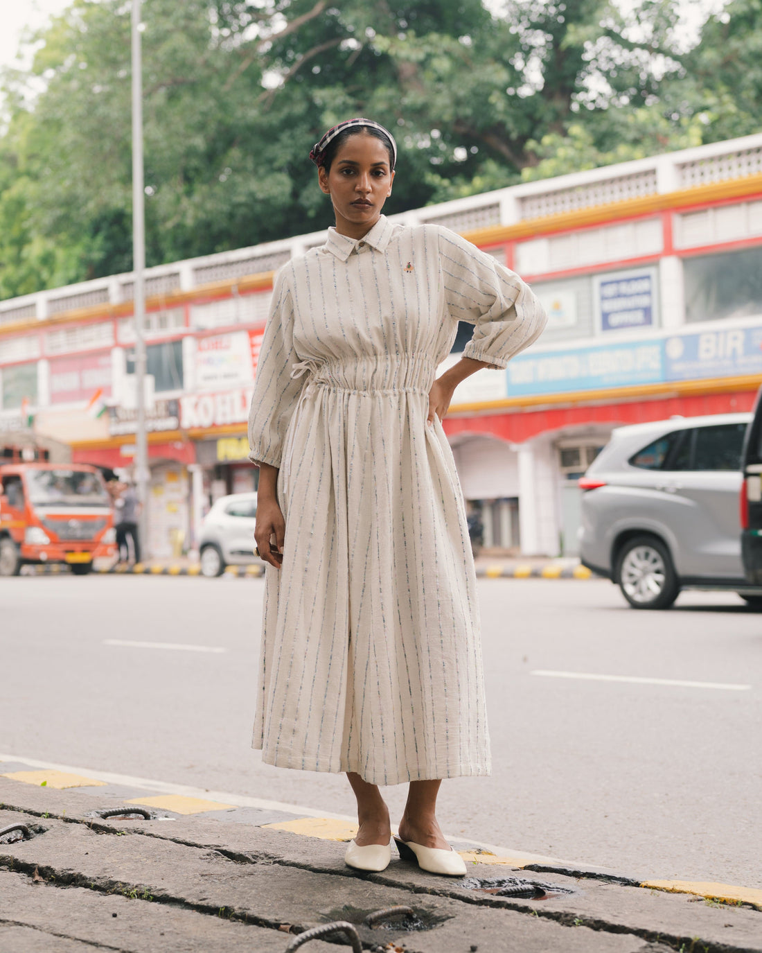 Doodlage Catherine oversized dress in soft fabric, featuring relaxed fit and stylish design, displayed on a hanger.
