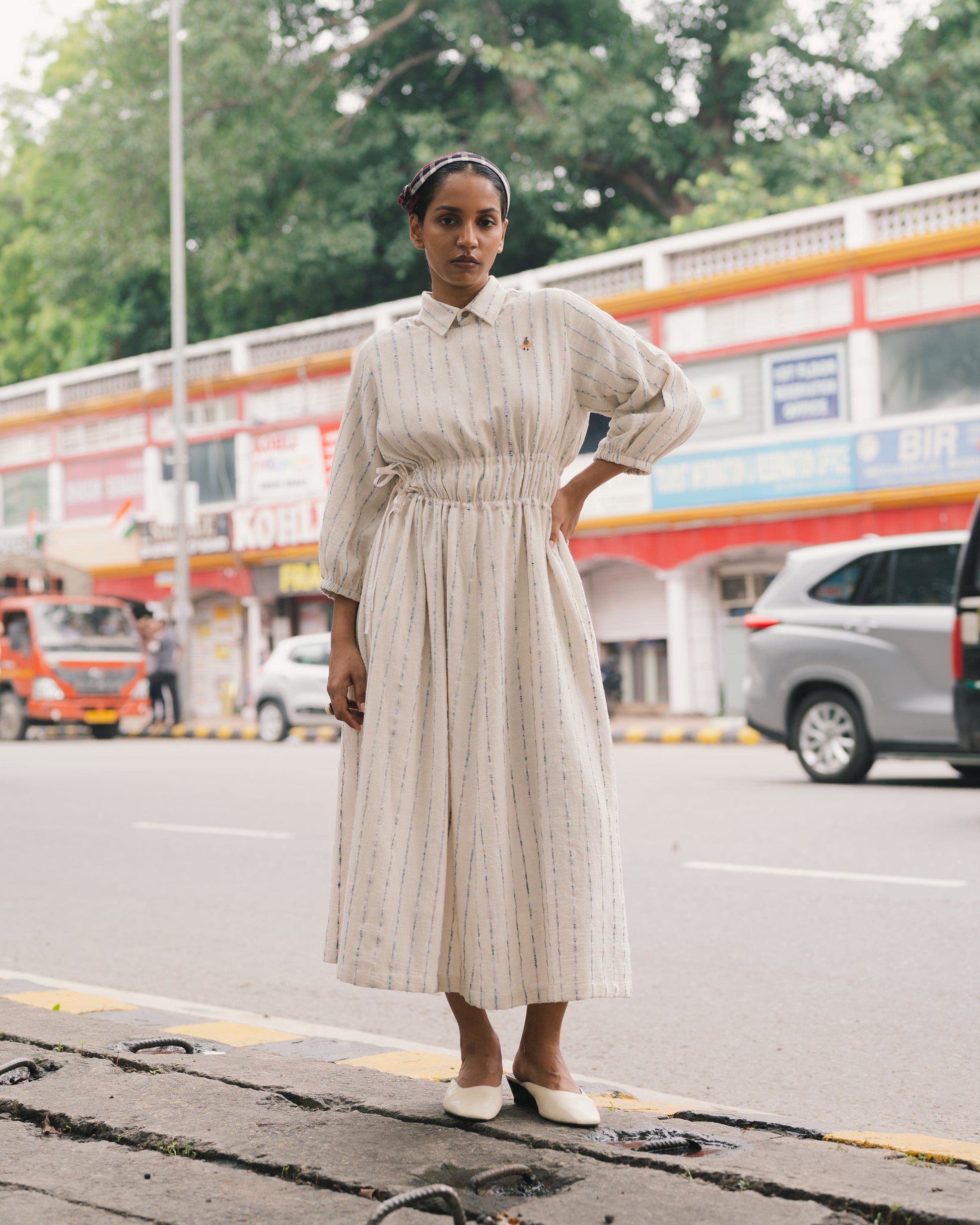 Doodlage Catherine oversized dress in soft fabric, featuring a relaxed fit, long sleeves, and casual style, displayed on a hanger.