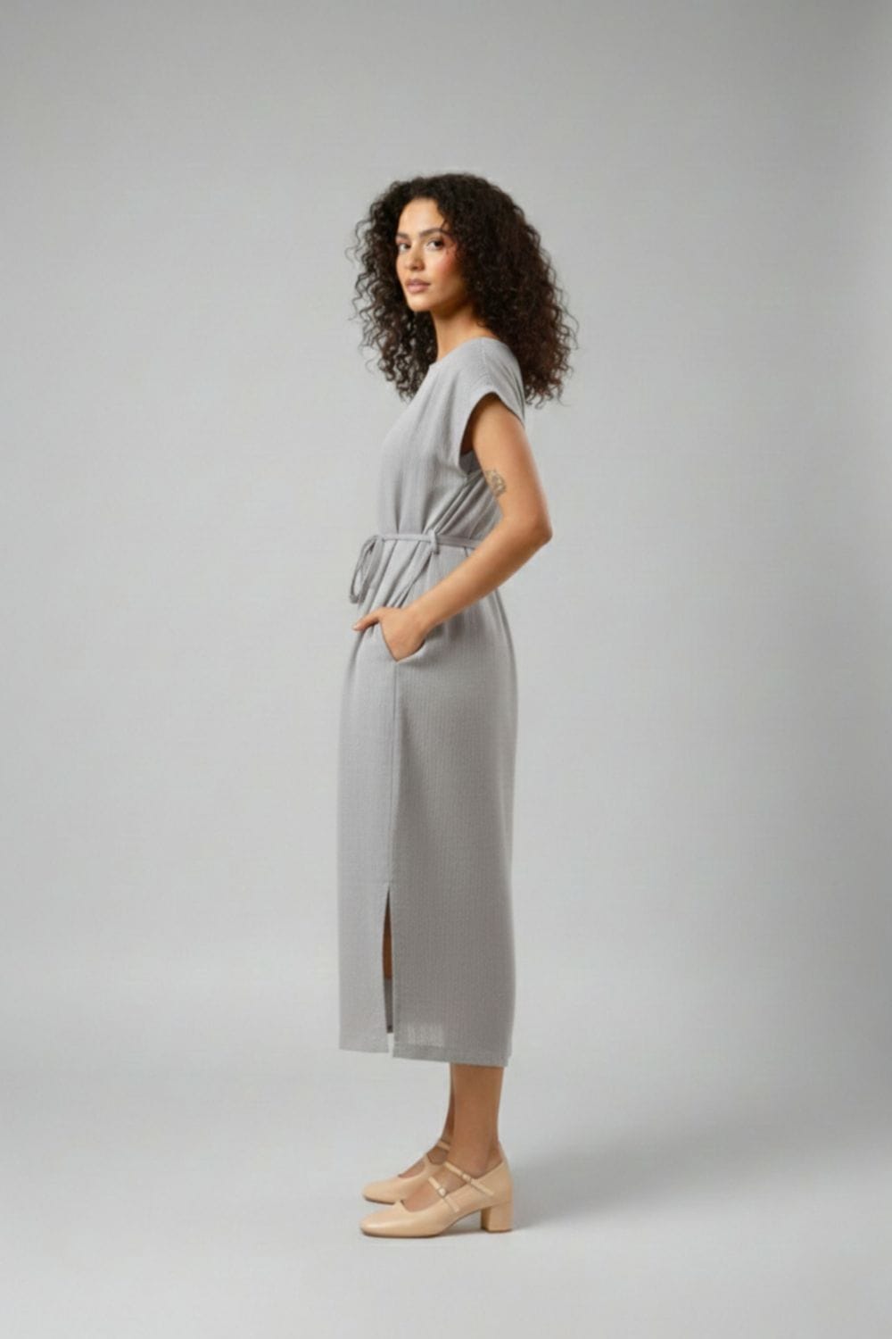 Doodlage Erna grey dress with a relaxed fit, featuring soft fabric and simple design, perfect for casual or semi-formal wear