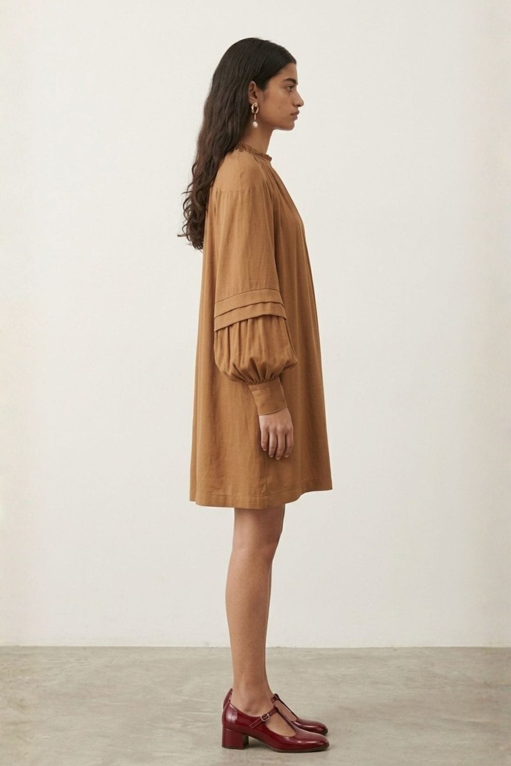 Doodlage Alice sand dress, lightweight casual dress with relaxed fit and subtle textured fabric, front view showing neckline and sleeves.