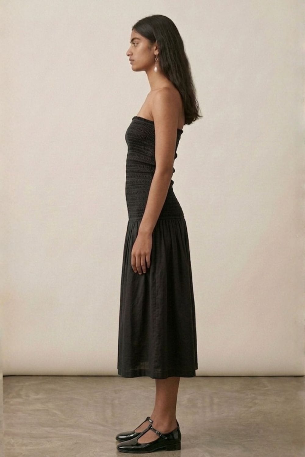Black cherry dress by Doodlage featuring a stylish design with a fitted silhouette and elegant detailing.