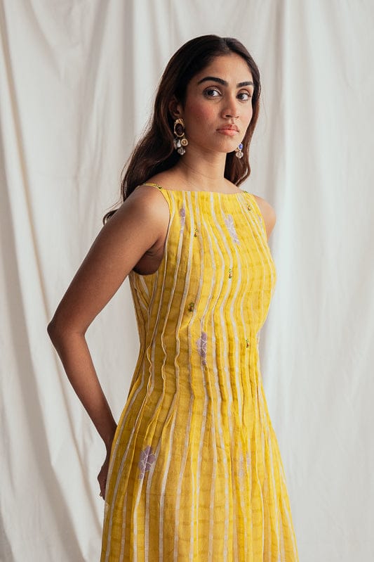 JODI Dhoop day dress featuring a stylish, lightweight design with intricate patterns and a comfortable fit.