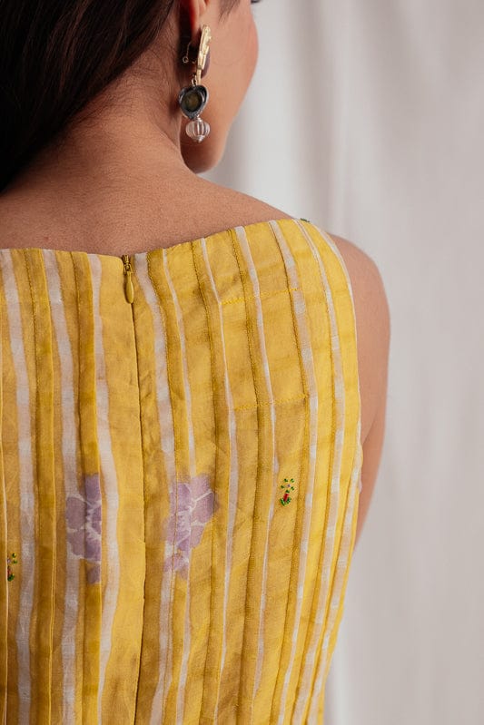 JODI Dhoop day dress featuring a flowy, stylish design with intricate patterns, perfect for casual or semi-formal occasions.