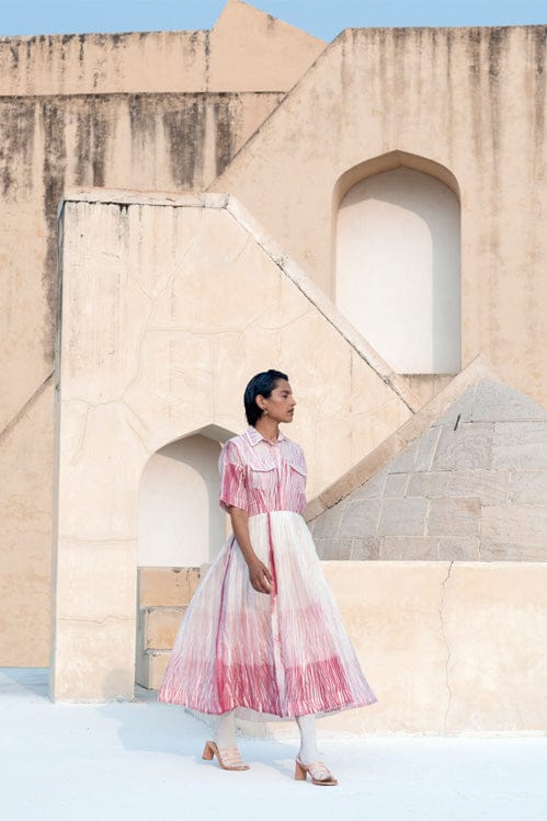 Coral morning dress by Theloomart featuring a stylish, flowy design with a fitted waist and elegant sleeveless style.