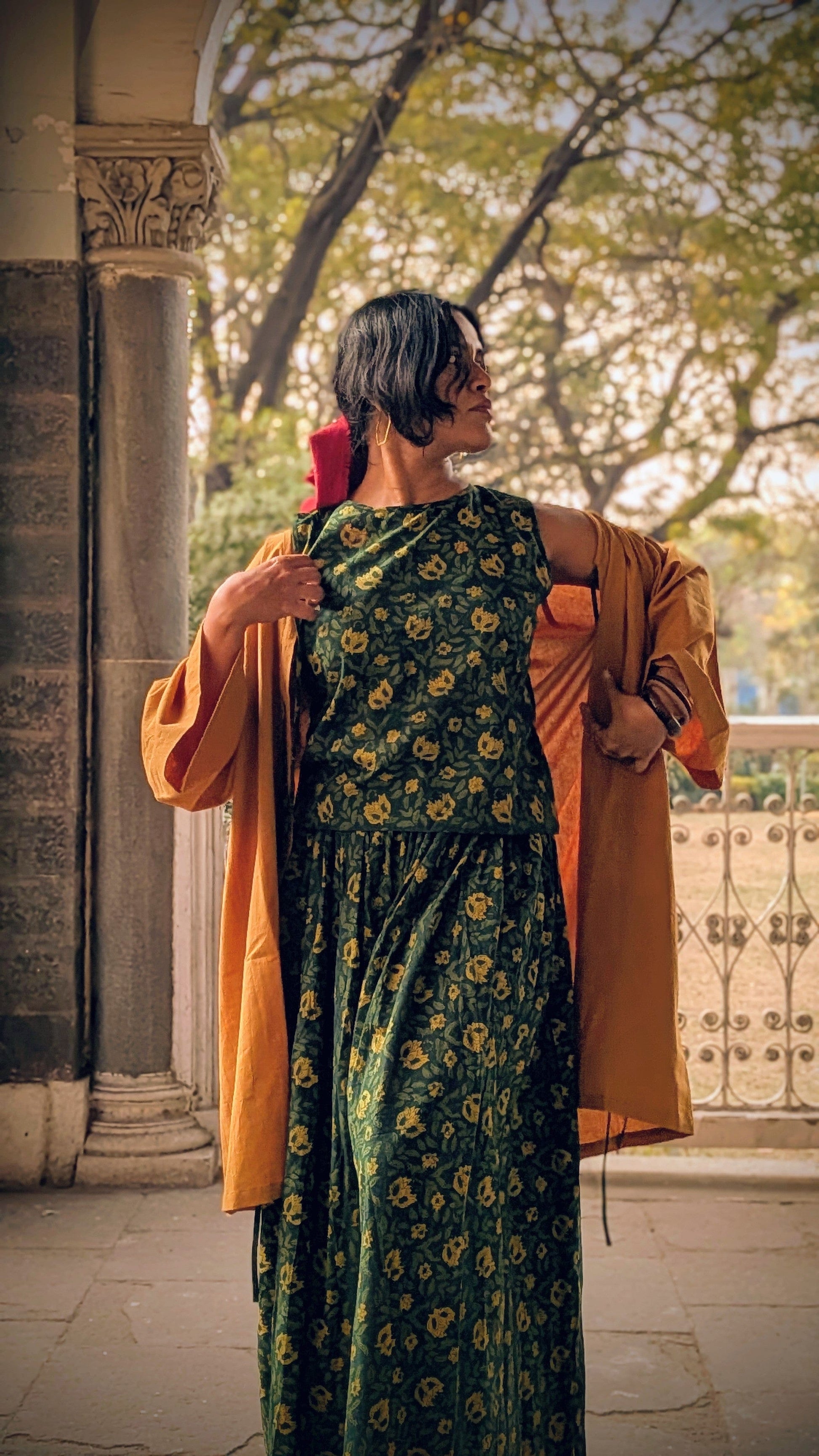 Deeta Midori co-ord set featuring a matching top and pants in a stylish, coordinated design on a model.