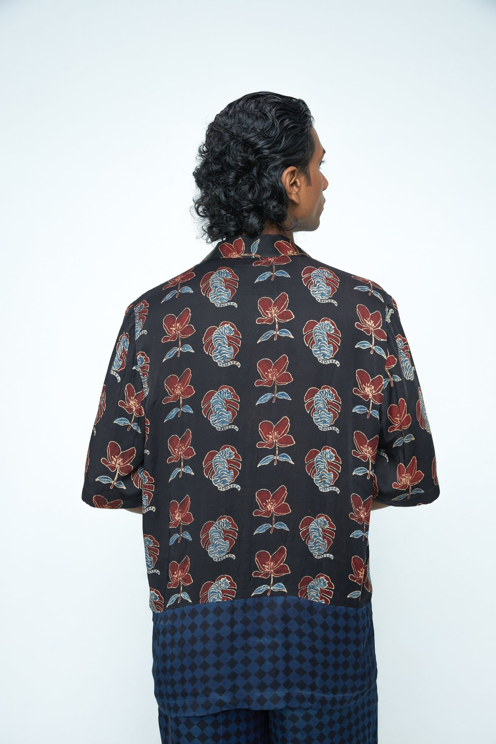 Back view of Anushe Pirani Beast shirt, a stylish casual shirt featuring unique design details on the back.