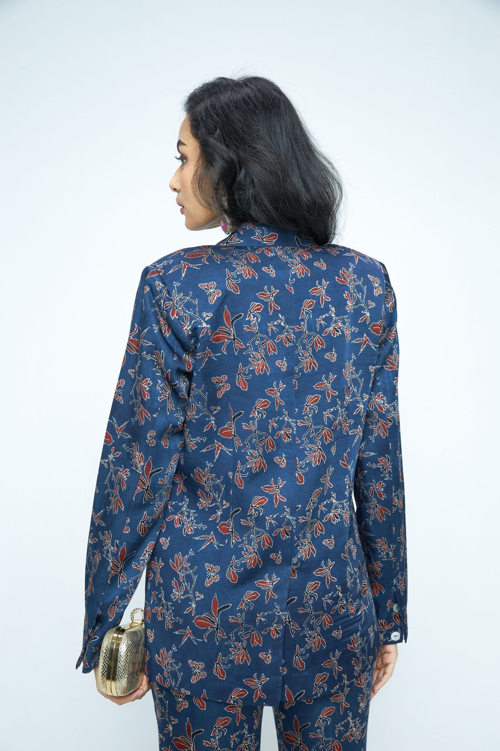 Back view of Anushe Pirani Paradise blazer, tailored fit with structured shoulders and classic lapel, in a stylish blazer design.