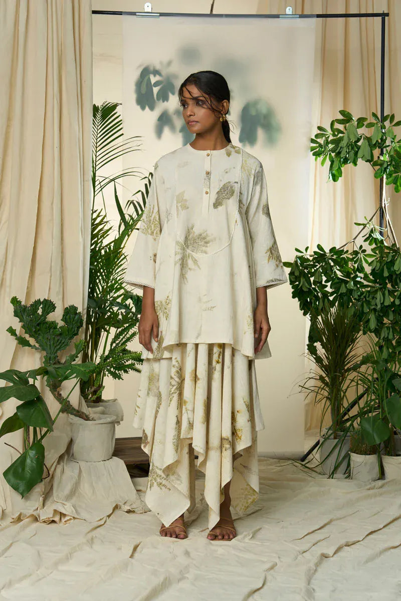 Live leafy kurta-skirt set from Alternative, featuring a vibrant green leafy print in a coordinated traditional outfit.