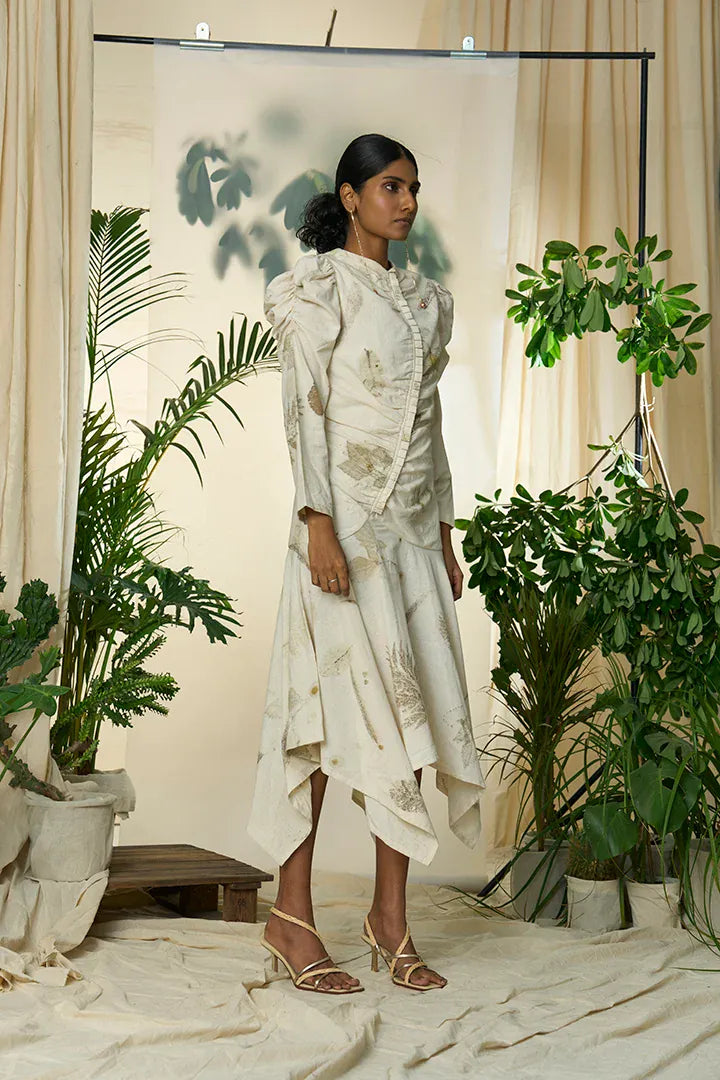 Alternative live leafy pleated maxi dress featuring a flowing design and vibrant green leafy pattern.