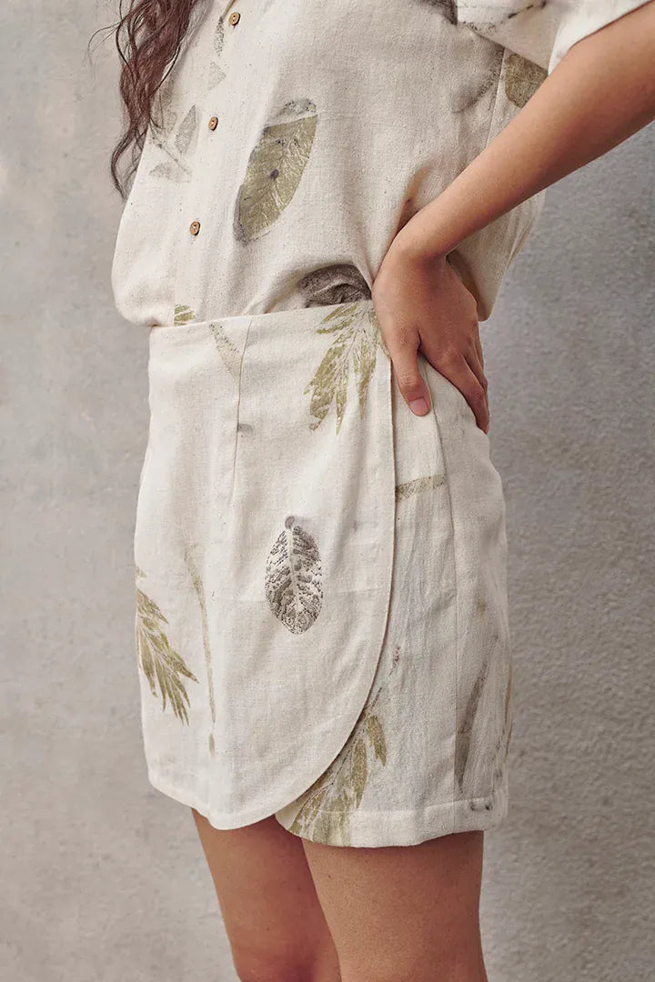 Alternative Live leafy khadi skort, eco-friendly shorts with leafy print and comfortable fit, perfect for casual wear.