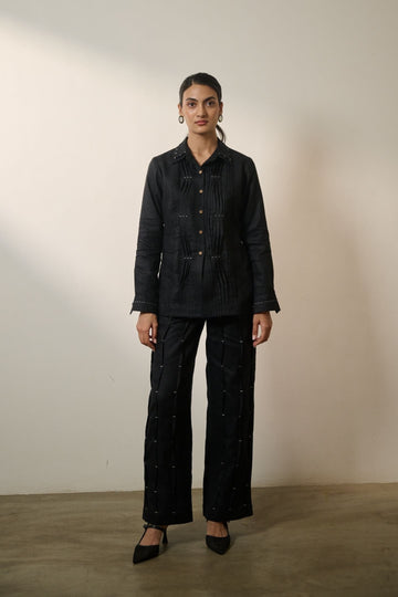 Ebony pleated pants