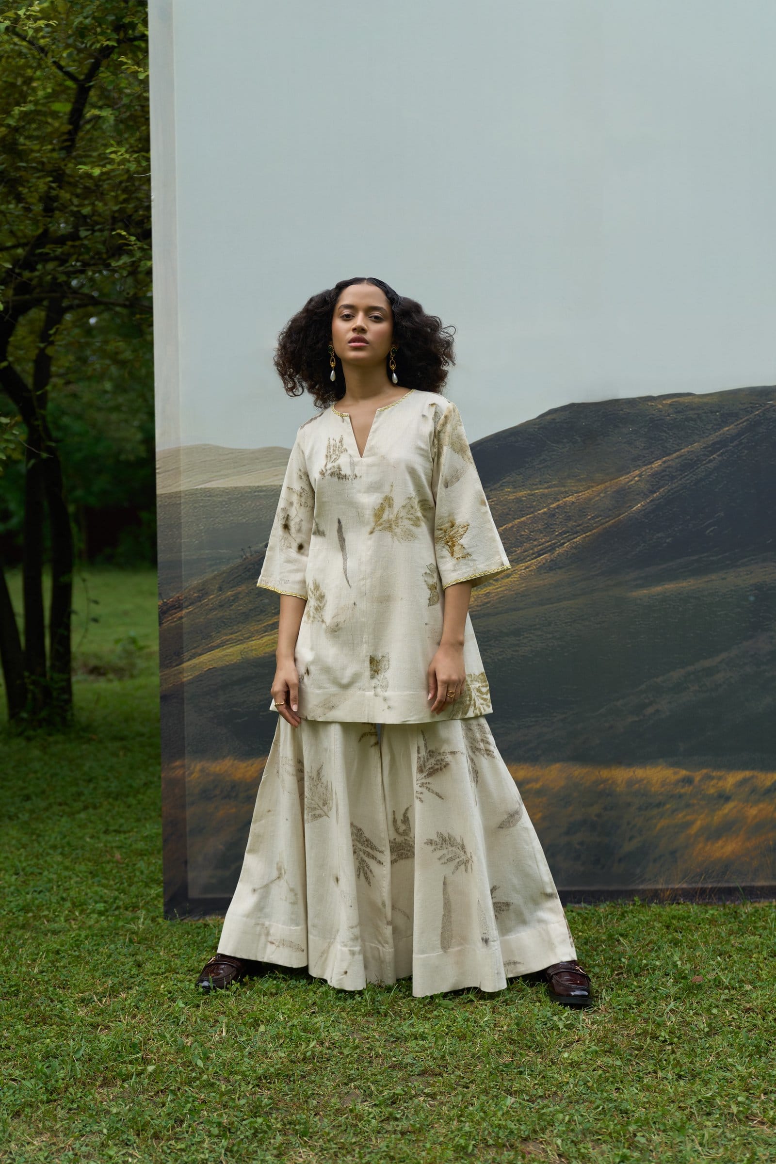 Alternative Live Leafy Kurta, a stylish top with leafy print, featuring comfortable fabric and traditional design details.