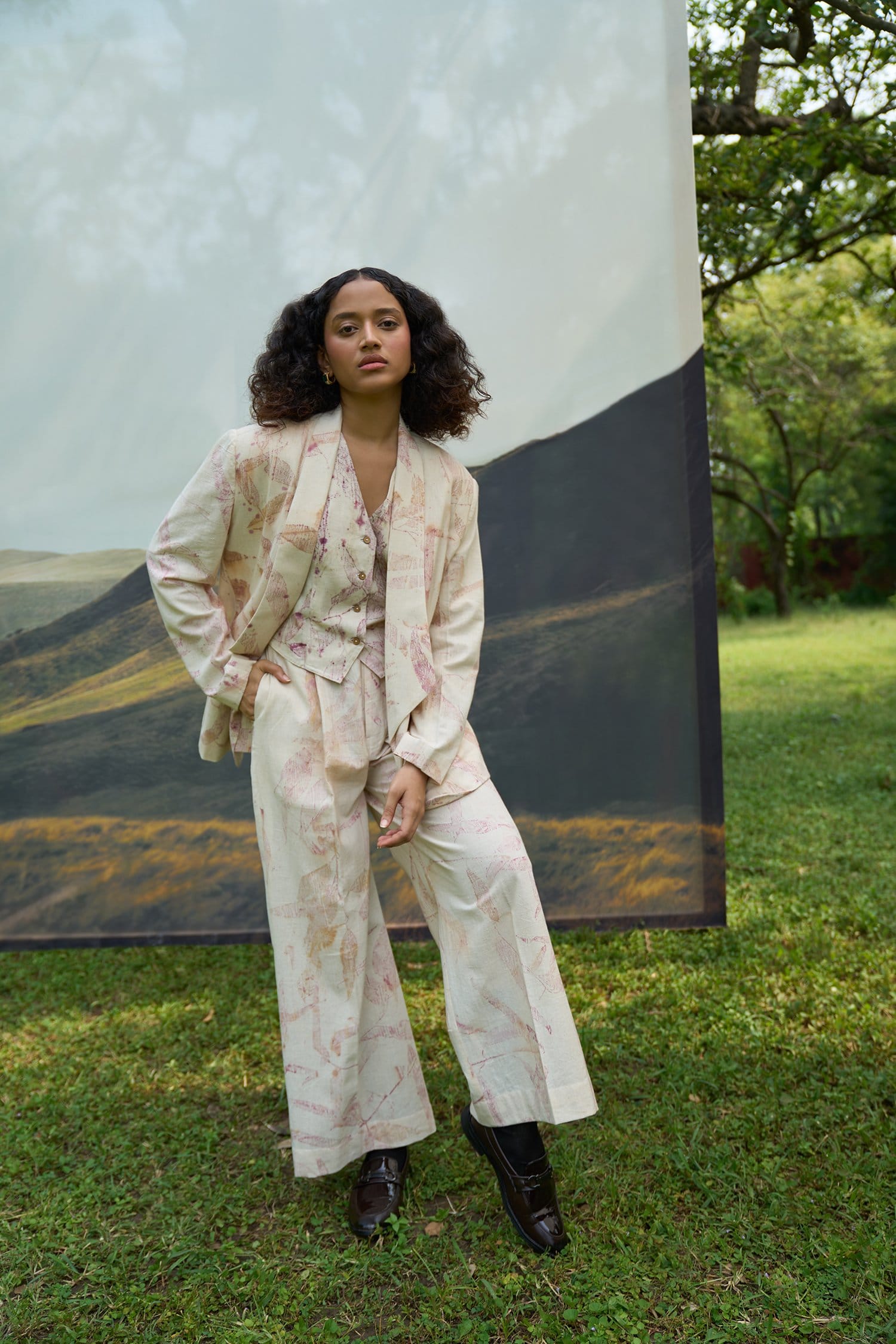 Pink foliage Alternative 3-piece coord set with vest, featuring vibrant floral pattern and casual fit on a mannequin.