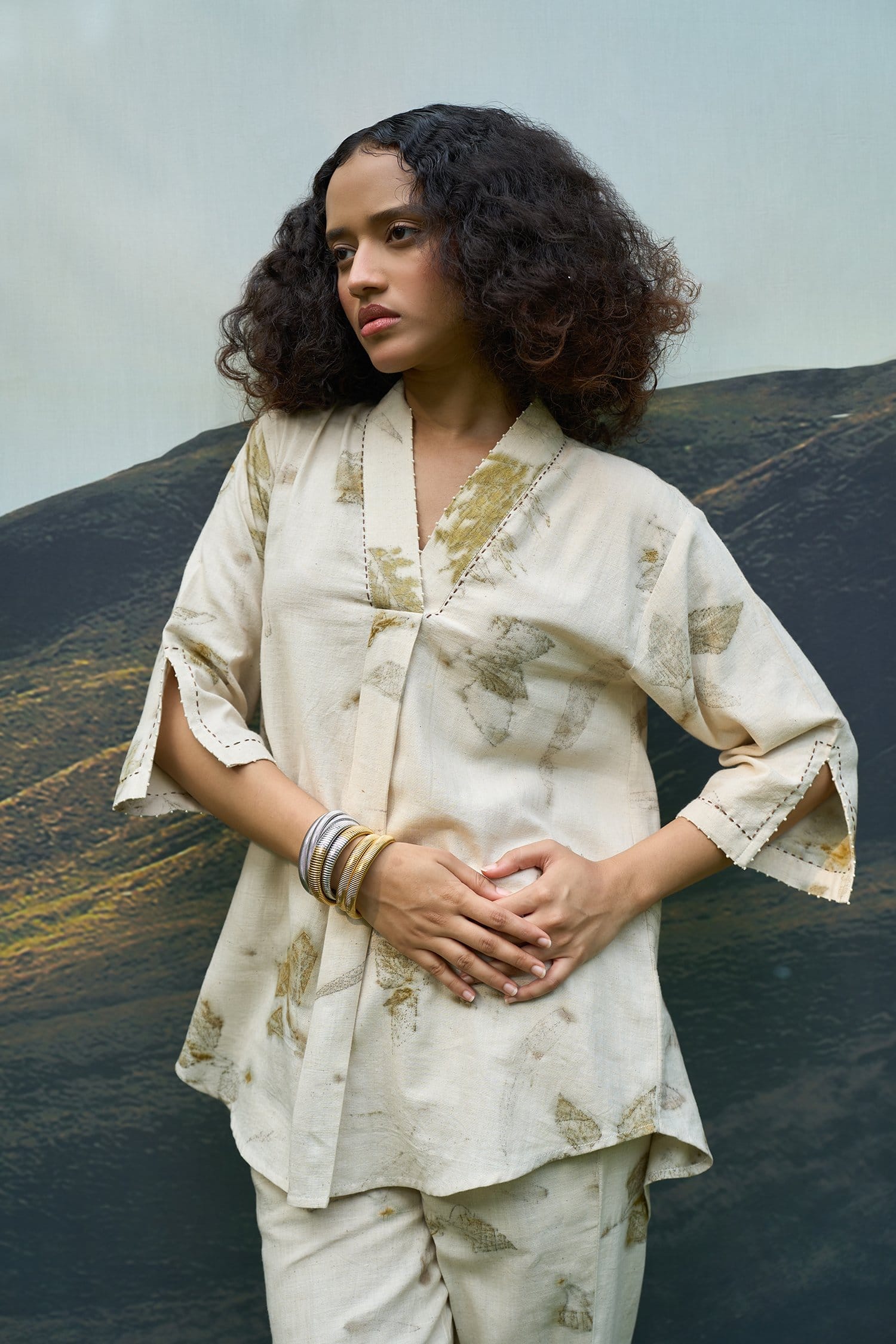 Alternative Live Leafy V Kurta, a stylish green top with leafy pattern, made from comfortable fabric, perfect for casual wear.