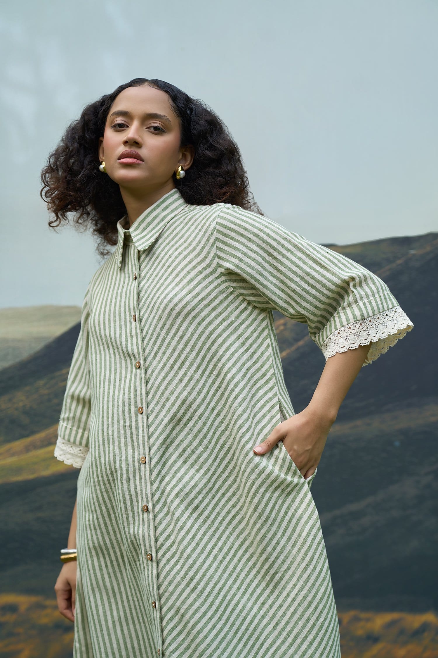 Alternative Moss Stripes Tent Dress and Trousers Set, stylish coordinated outfit with moss stripe pattern, casual and comfortable wear.